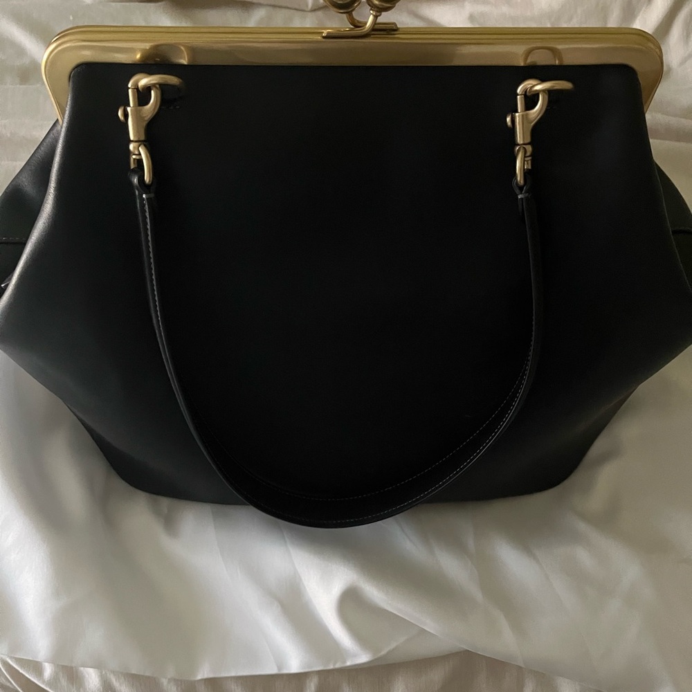 Coach Kisslock bag